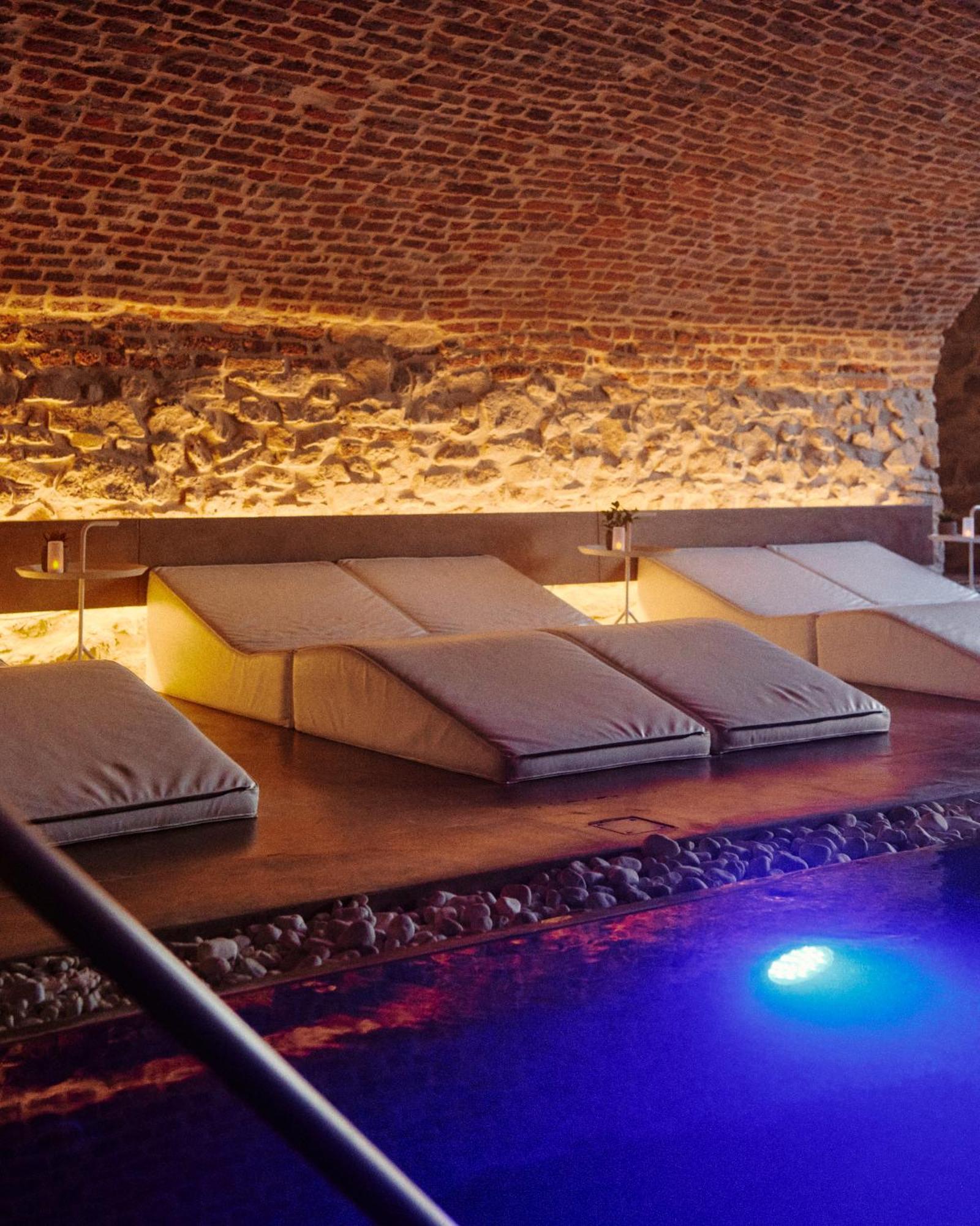 Ne5T Hotel & Spa Namur Exterior foto